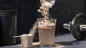 Glas mit Proteinshake