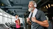 Fitness-Übungen für Männer ab 60 Fitness-Übungen für Männer ab 60